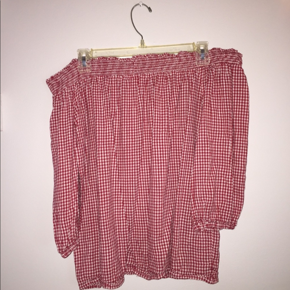Red gingham off the shoulder top!